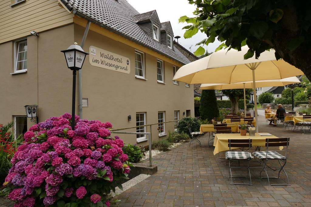 Waldhotel Im Wiesengrund Hurtgenwald Екстер'єр фото